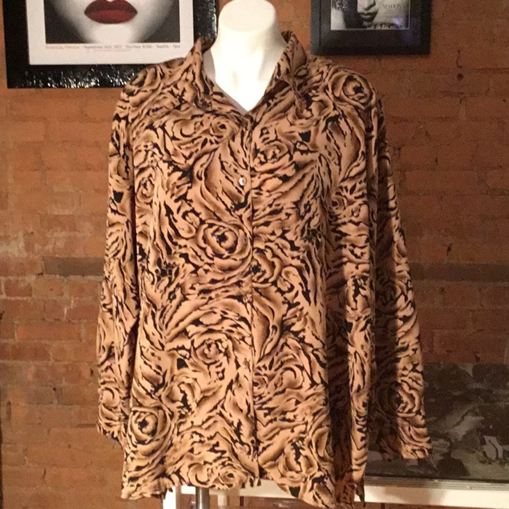 Style Exchange Animal Print Blouse
